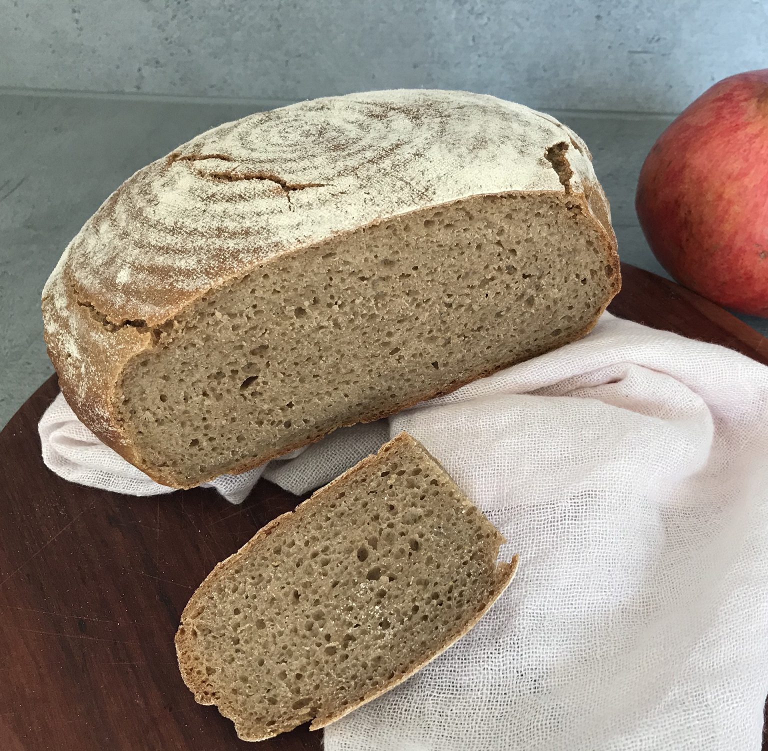 Roggen Sauerteigbrot - Neles Kitchen